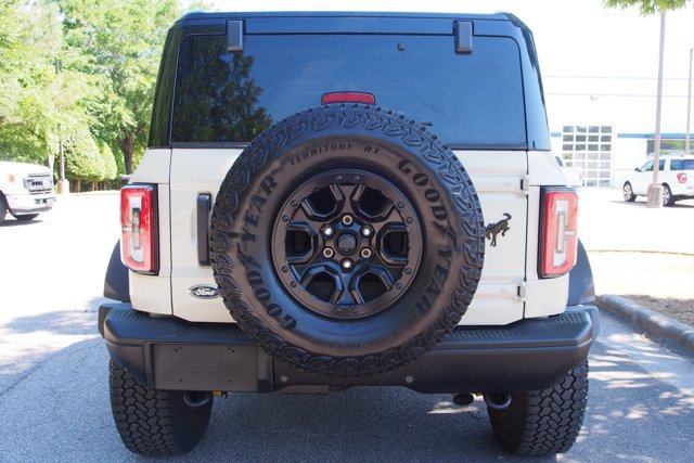 Certified 2025 Ford Bronco Badlands AWD/4WD image 6