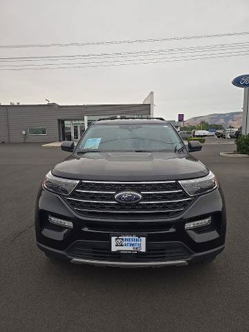 Certified 2023 Ford Explorer XLT w/ Equipment Group 202A AWD/4WD image 8