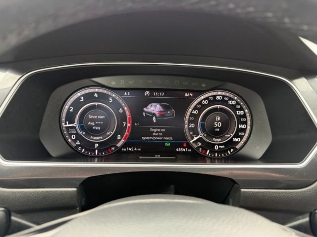 Used 2018 Volkswagen Tiguan SEL Premium FWD image 14