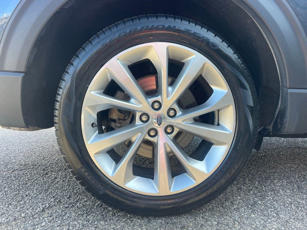 Certified 2022 Ford Explorer Platinum w/ Technology Package image 26