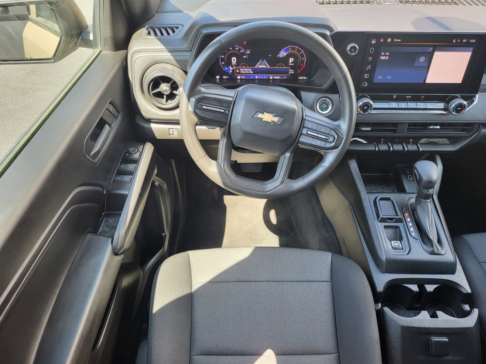 Used 2024 Chevrolet Colorado W/T image 14