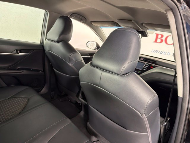 Used 2018 Toyota Camry SE FWD image 34