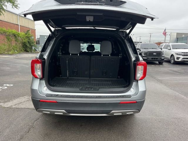 Certified 2020 Ford Explorer XLT w/ Equipment Group 202A RWD image 15