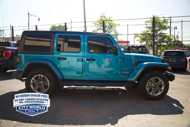 Used 2020 Jeep Wrangler Unlimited Sahara w/ Cold Weather Group AWD/4WD image 3