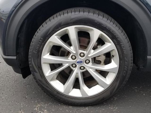 Certified 2023 Ford Explorer Platinum w/ Technology Package AWD/4WD image 30