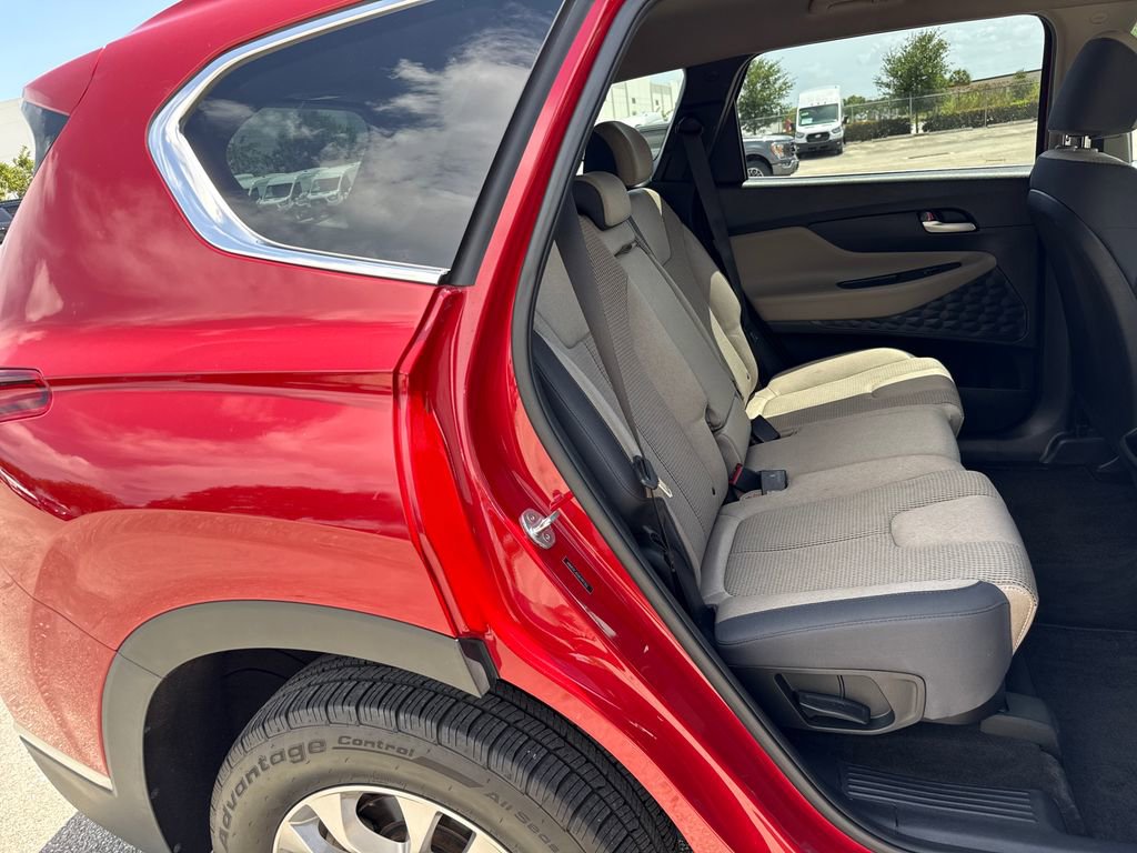 Used 2020 Hyundai Santa Fe SEL w/ Cargo Package image 26