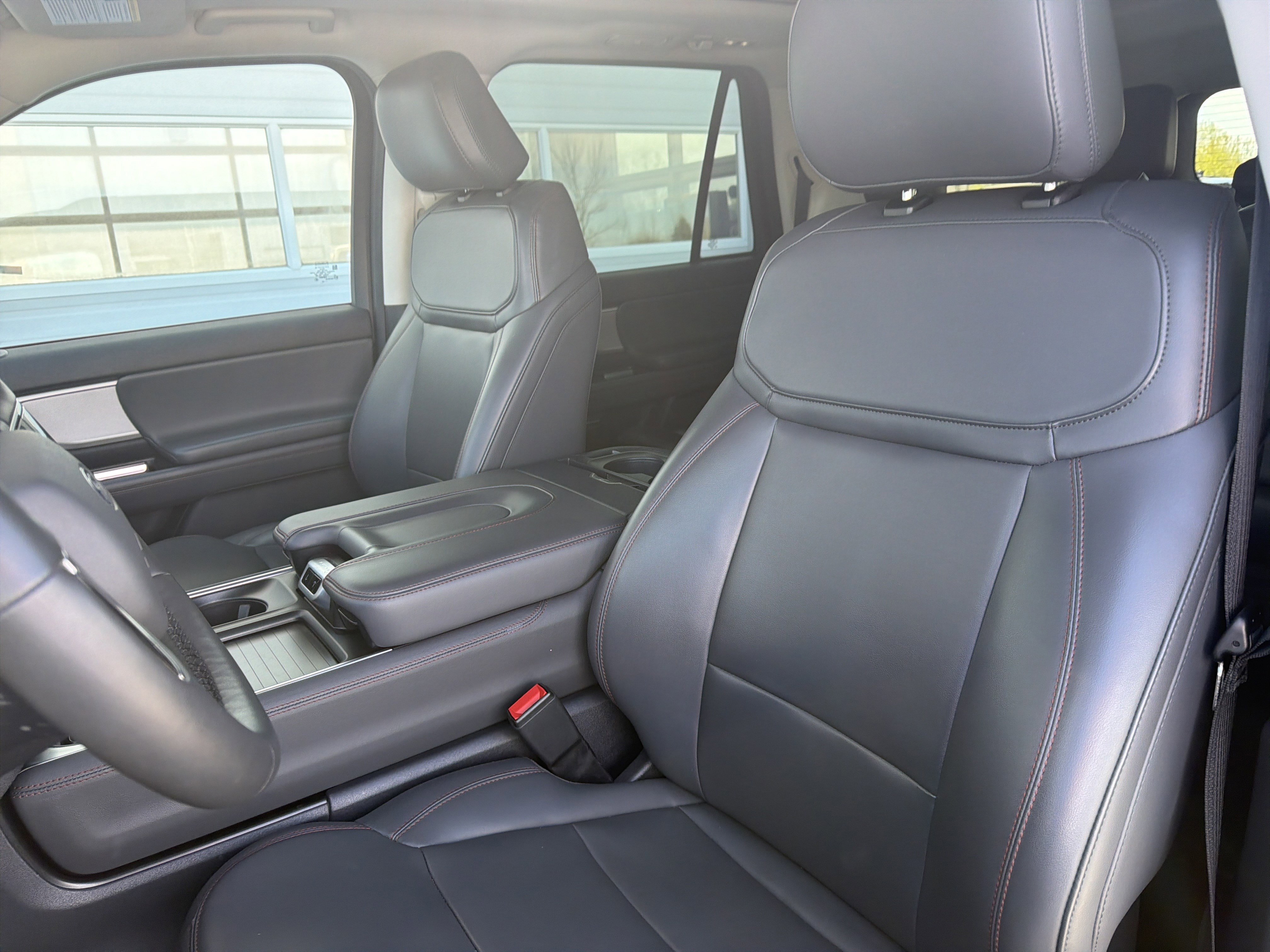Certified 2025 Ford Expedition Max Active AWD/4WD image 23