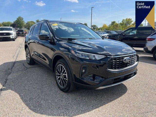 Certified 2025 Ford Escape SE