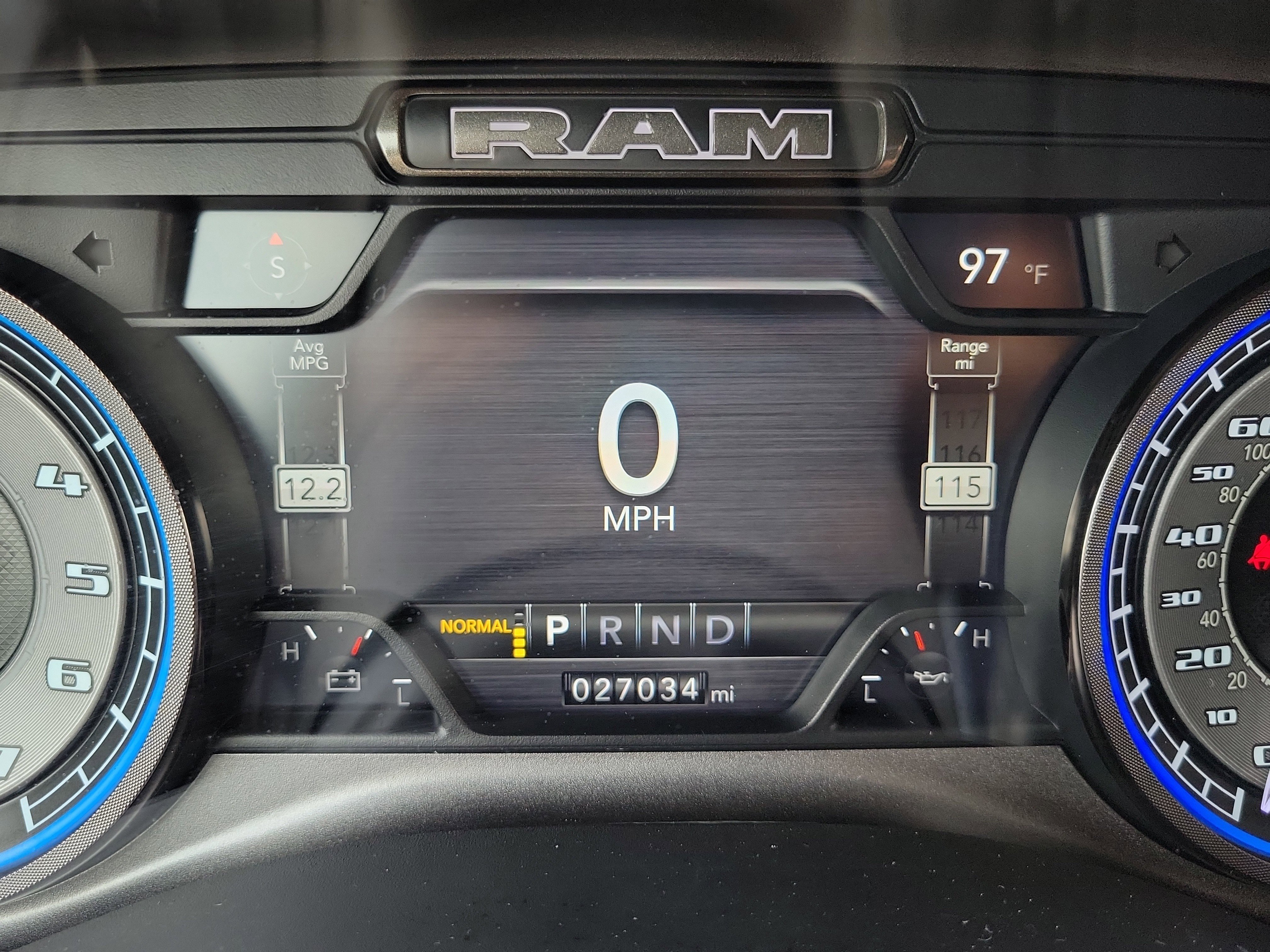 Used 2022 RAM 1500 Limited AWD/4WD image 23