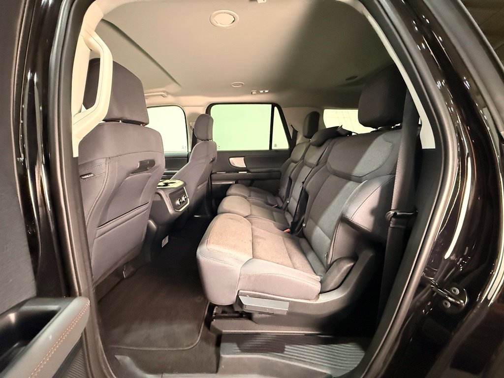 Certified 2025 Ford Expedition Max Active AWD/4WD image 19