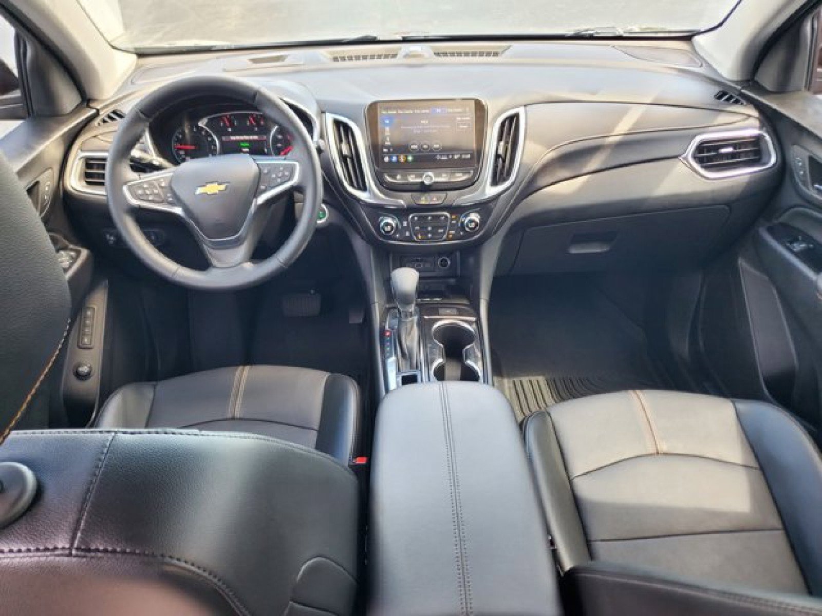 Used 2024 Chevrolet Equinox Premier AWD/4WD image 27