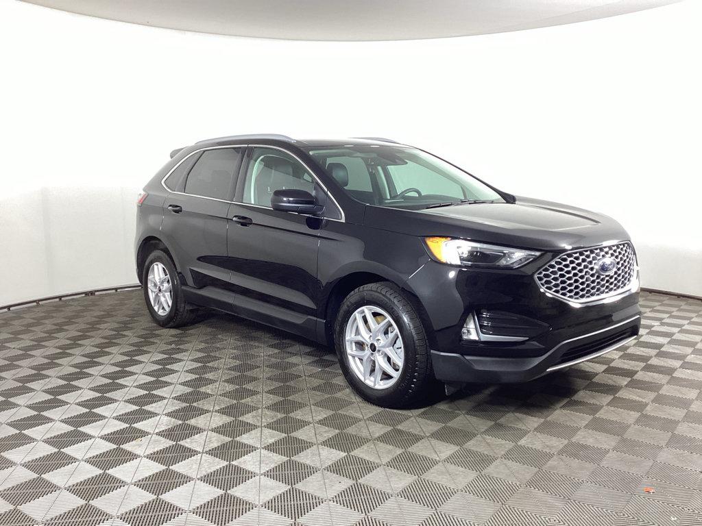 Certified 2024 Ford Edge SEL w/ Convenience Package AWD/4WD image 1
