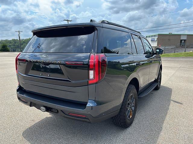 Certified 2025 Ford Expedition Tremor AWD/4WD image 4
