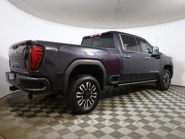 Used 2024 GMC Sierra 2500 Denali Ultimate image 5