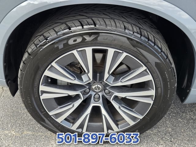 Used 2022 Volvo XC90 T5 Momentum FWD image 17