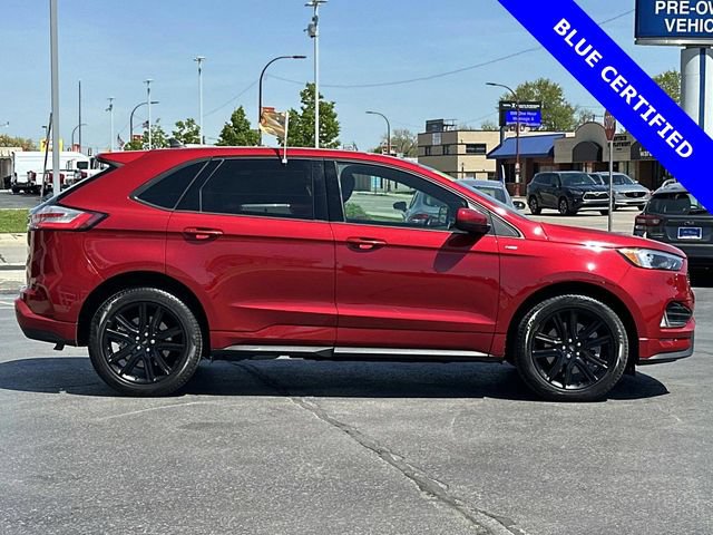 Certified 2024 Ford Edge ST-Line AWD/4WD image 2