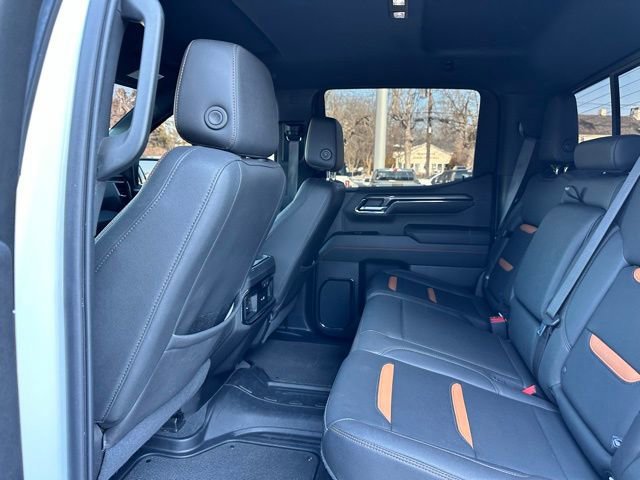 Used 2022 GMC Sierra 1500 AT4 w/ AT4 Preferred Package image 42