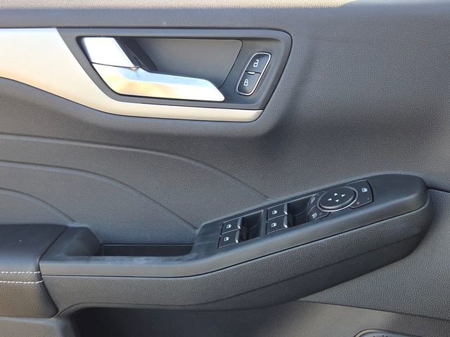 Certified 2022 Ford Escape SEL image 26