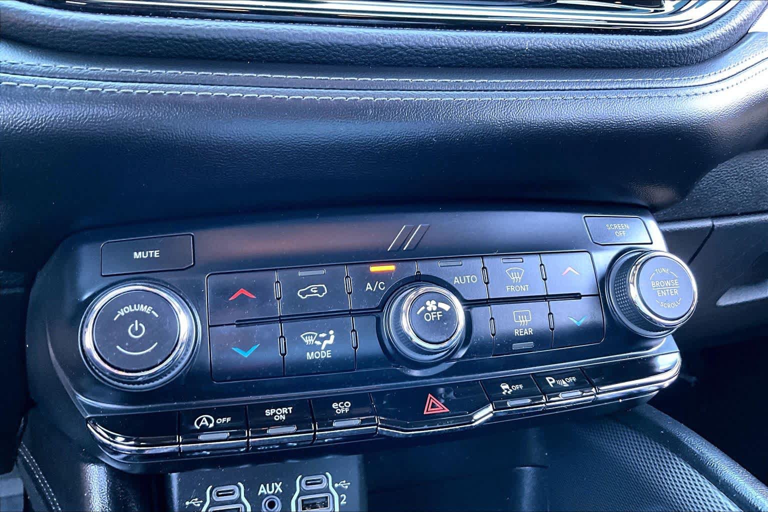Used 2021 Dodge Durango GT RWD image 32
