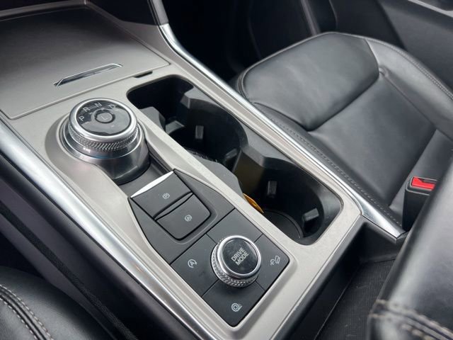 Certified 2022 Ford Explorer XLT w/ Equipment Group 202A image 17