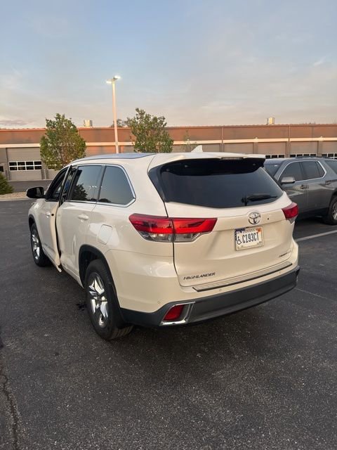 Used 2018 Toyota Highlander Limited AWD/4WD image 6