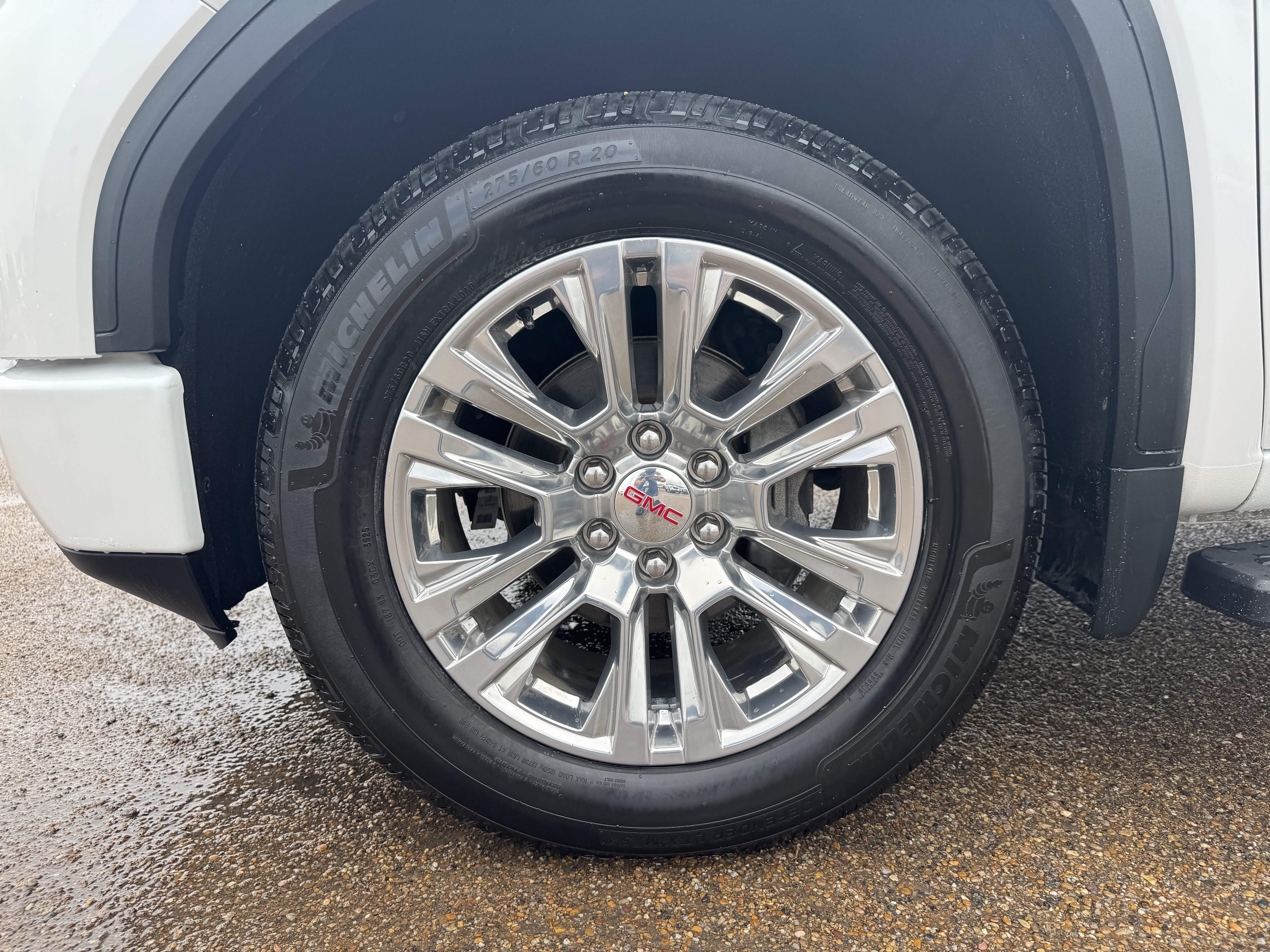 Used 2022 GMC Sierra 1500 Denali RWD image 7