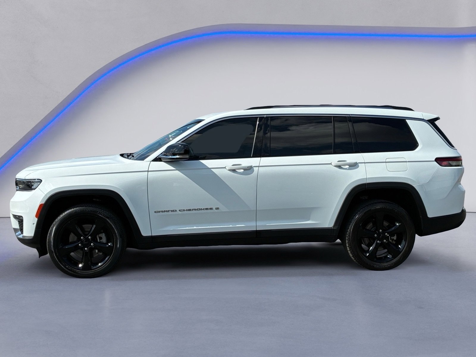 Used 2022 Jeep Grand Cherokee L Limited w/ Luxury Tech Group II RWD image 7