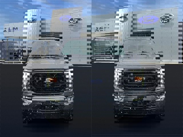 Certified 2022 Ford F150 XLT w/ Equipment Group 302A High image 7