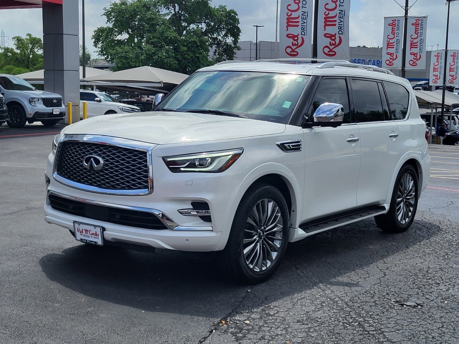 Used 2021 INFINITI QX80 Sensory w/ Cargo Package image 7