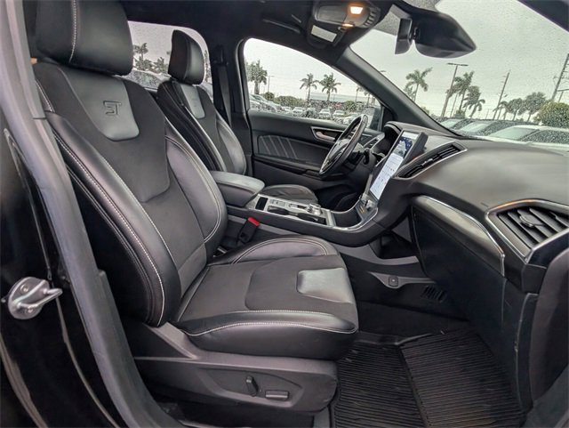 Certified 2023 Ford Edge ST image 14