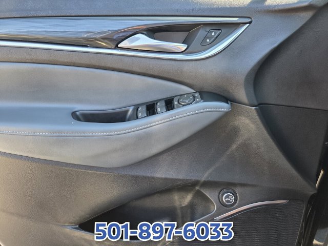 Used 2024 Buick Enclave Essence w/ Experience Buick Package AWD/4WD image 28