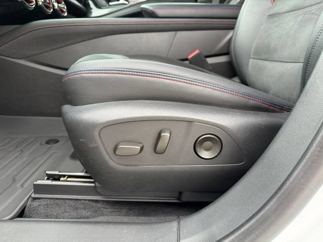 Used 2024 Chevrolet Blazer EV RS AWD/4WD image 10