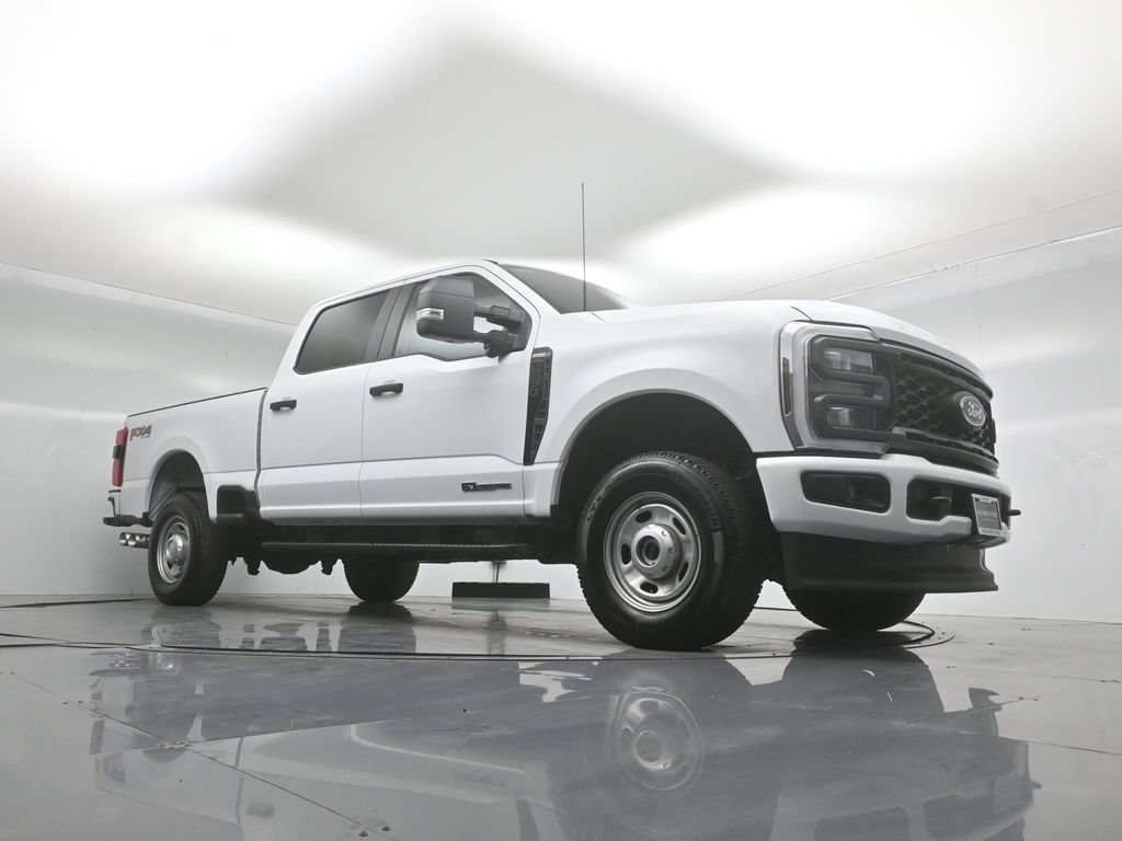 Certified 2025 Ford F250 XL w/ STX Appearance Package AWD/4WD image 42