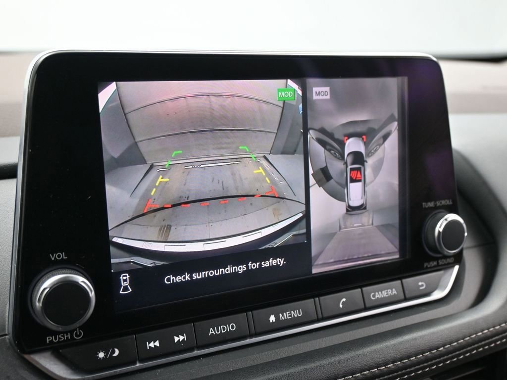 Used 2021 Nissan Rogue SV image 41