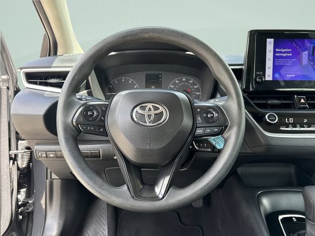 Used 2023 Toyota Corolla LE FWD image 40