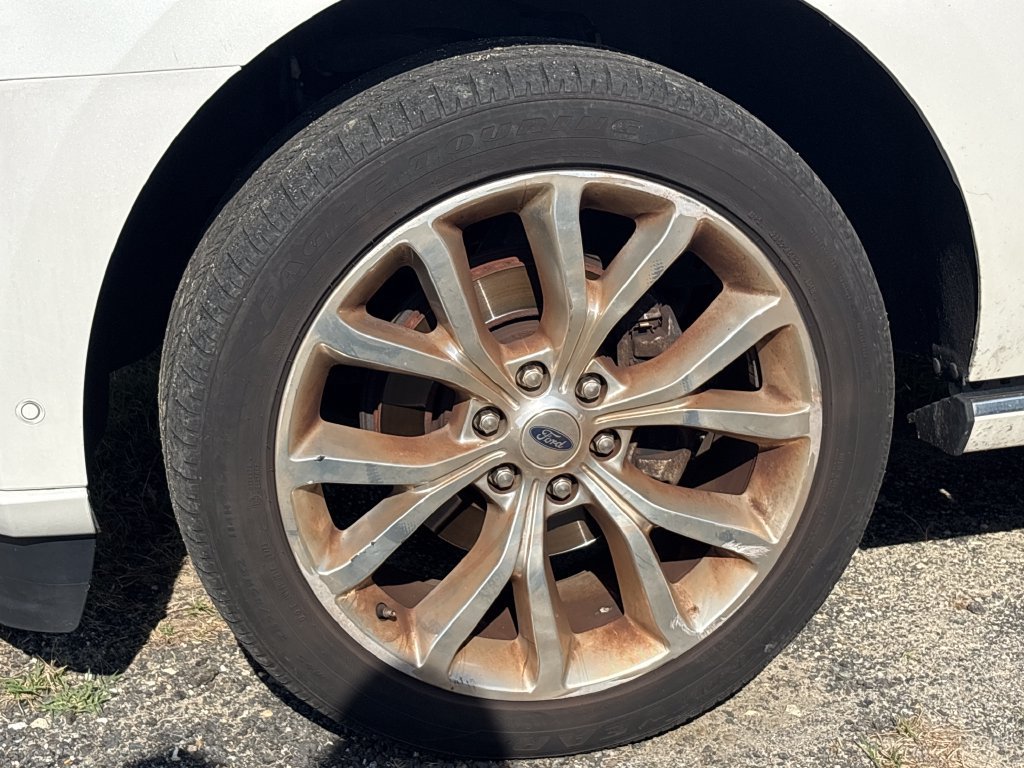 Certified 2019 Ford Expedition Platinum AWD/4WD image 4