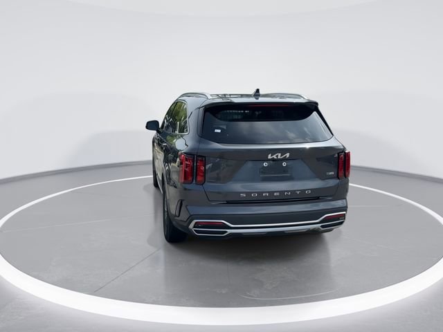Used 2022 Kia Sorento EX w/ Panoramic Sunroof Package FWD image 5