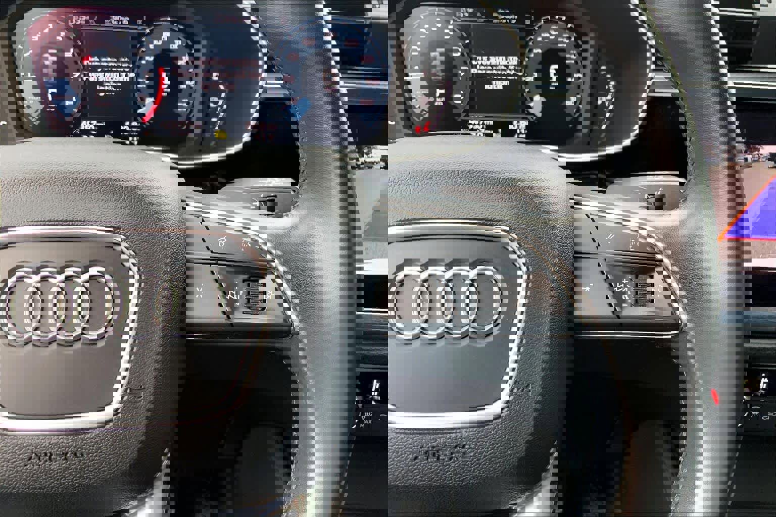 Used 2022 Audi Q3 2.0T Premium w/ Convenience Package image 24