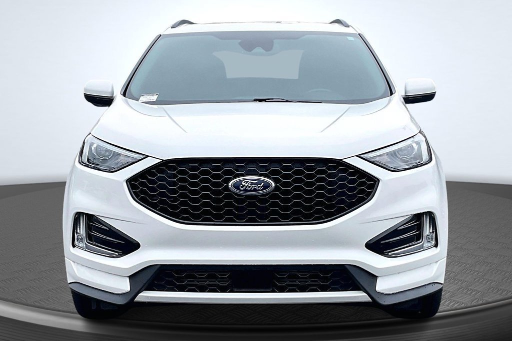 Certified 2022 Ford Edge ST-Line AWD/4WD image 2