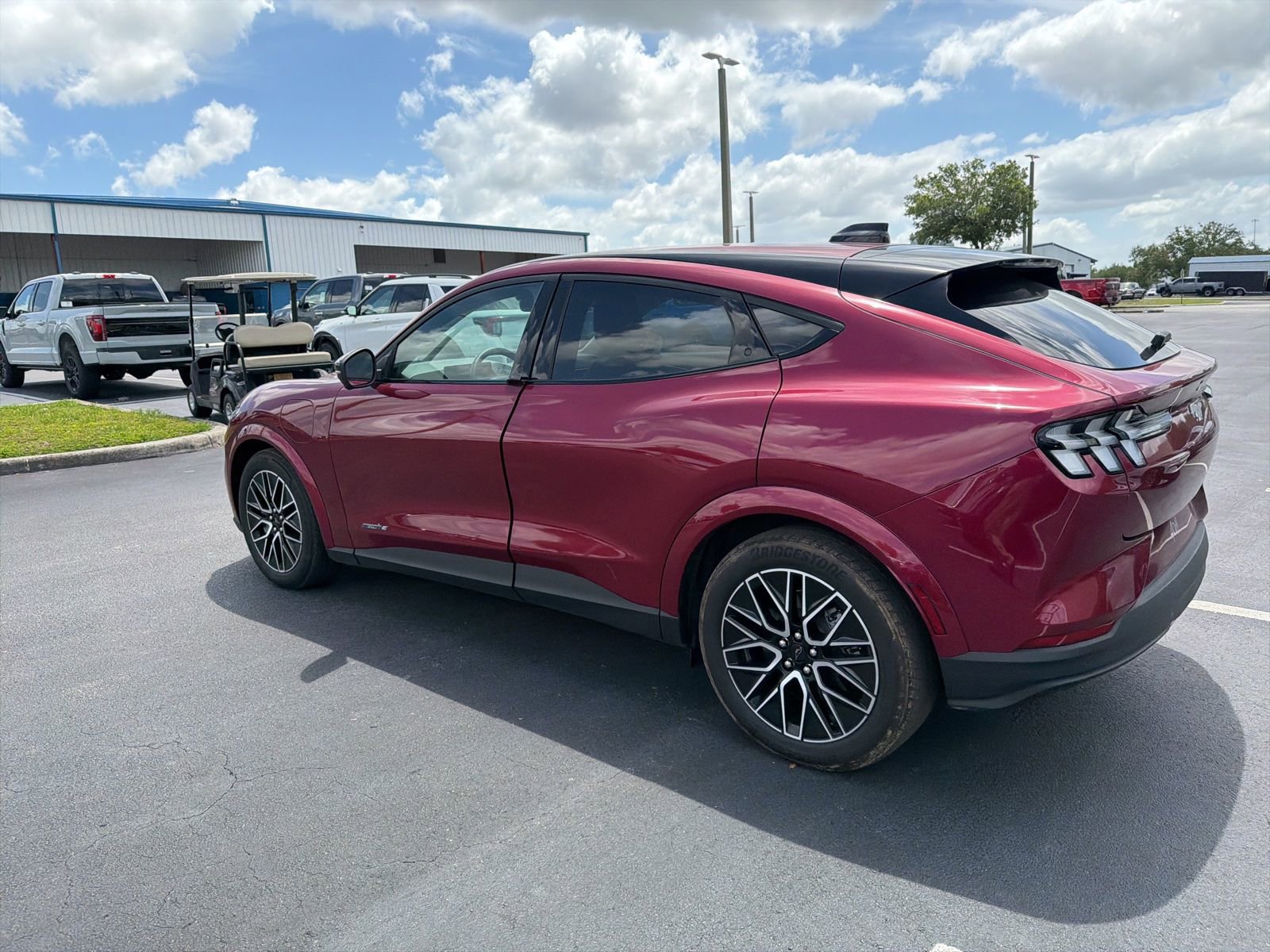 Certified 2025 Ford Mustang Mach-E Premium image 8