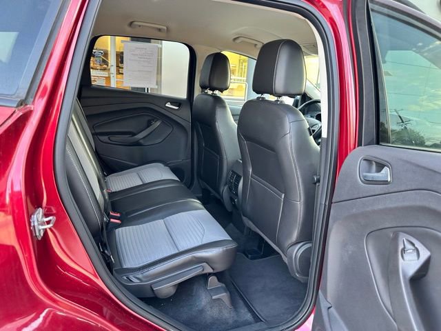 Certified 2017 Ford Escape SE w/ SE Sport Appearance Package AWD/4WD image 45