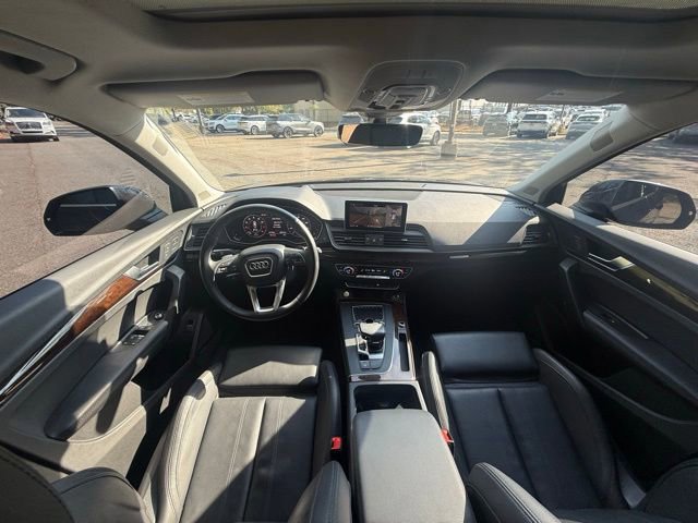 Used 2019 Audi Q5 Prestige w/ Prestige Package image 10