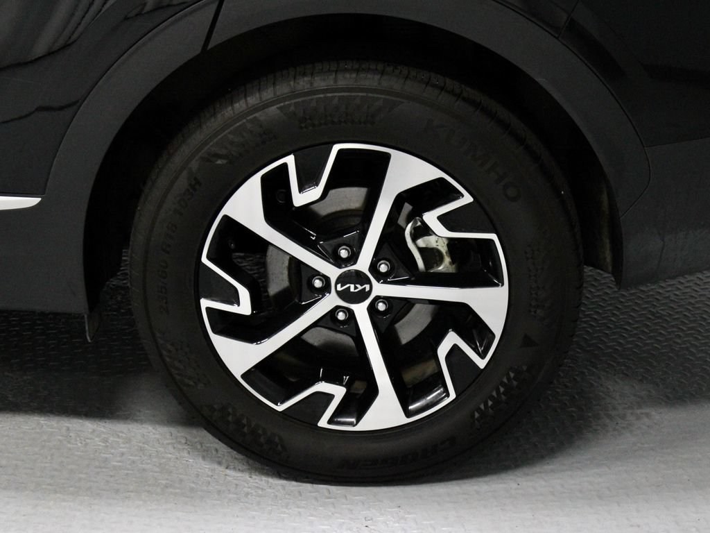 Used 2025 Kia Sportage EX w/ Premium Package AWD/4WD image 19