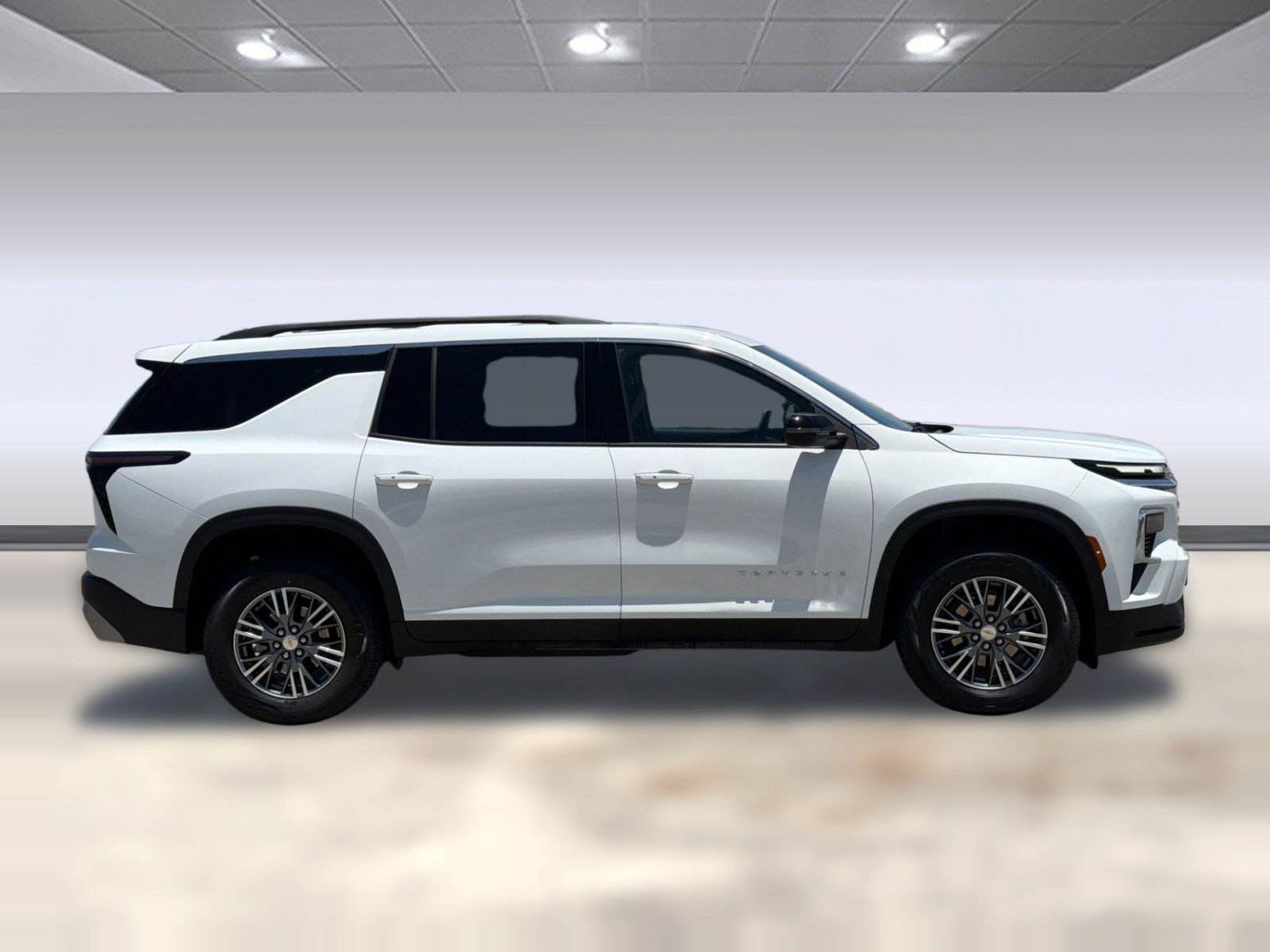 Used 2025 Chevrolet Traverse LT AWD/4WD image 8