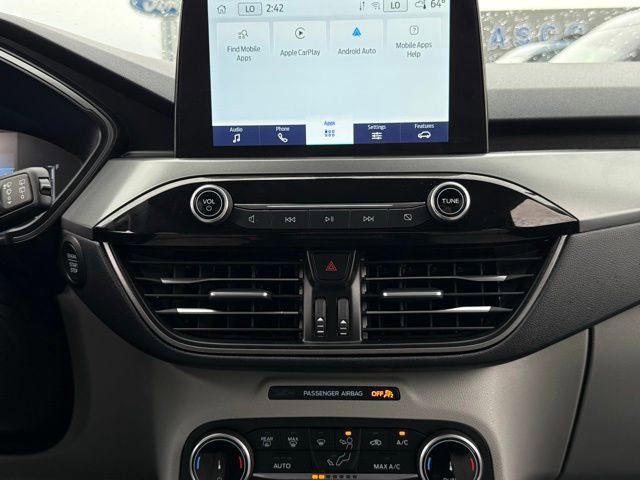 Certified 2024 Ford Escape Active AWD/4WD image 40