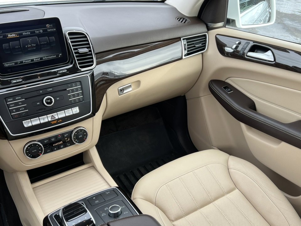 Used 2017 Mercedes-Benz GLE 350 4MATIC image 31