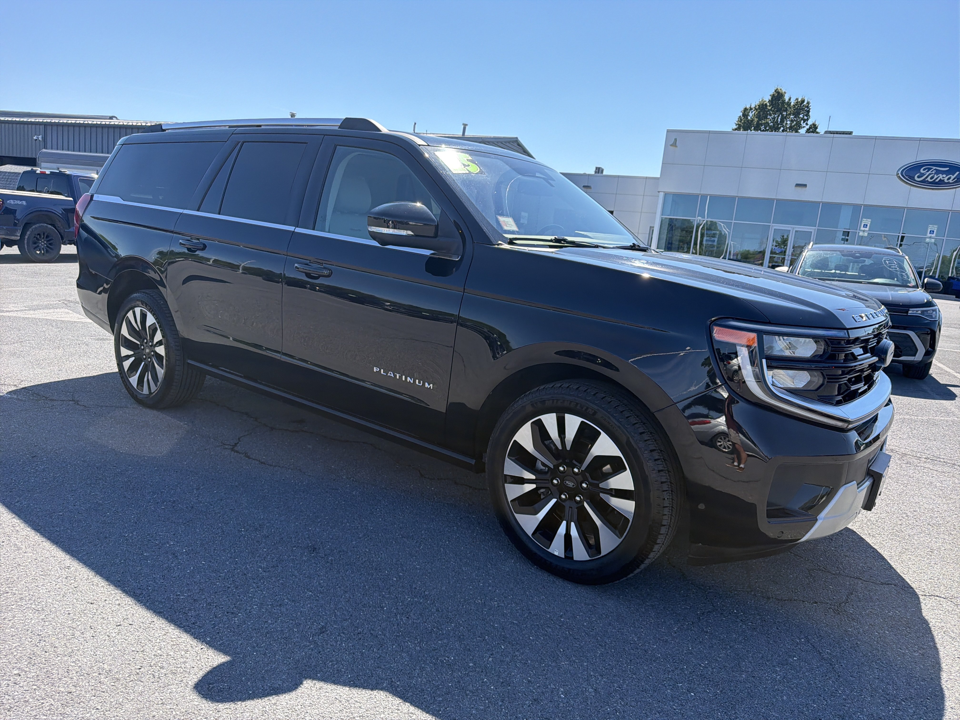 Certified 2025 Ford Expedition Max Platinum w/ Driver's Package