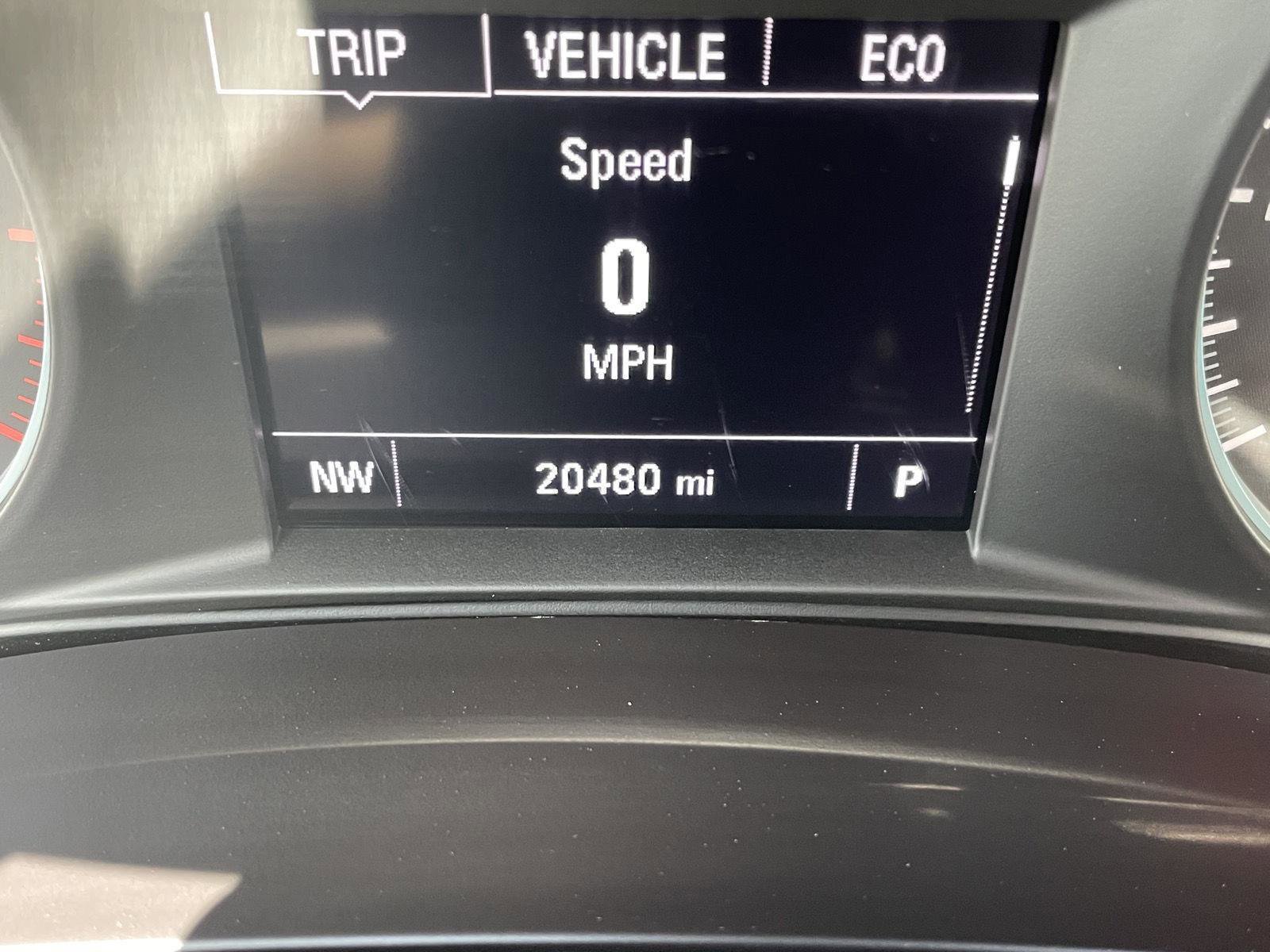 Used 2018 Chevrolet Malibu LS FWD image 3