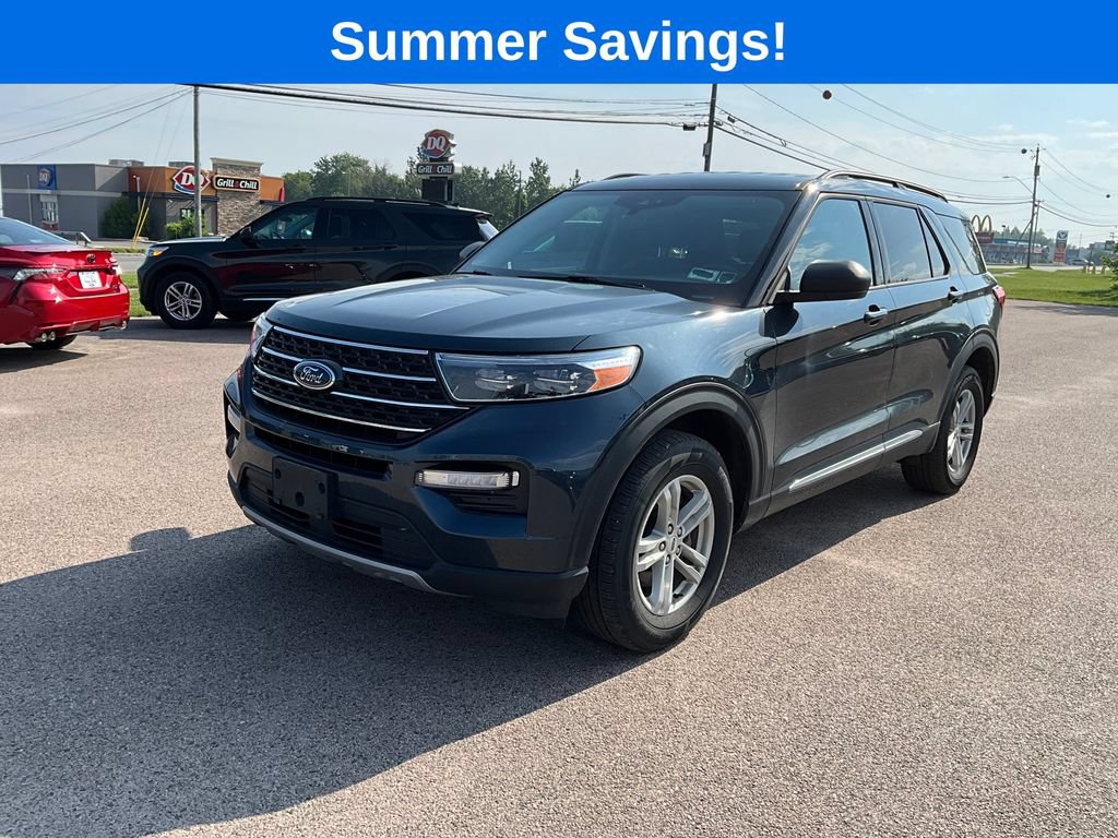 Certified 2024 Ford Explorer XLT w/ Equipment Group 202A AWD/4WD image 3