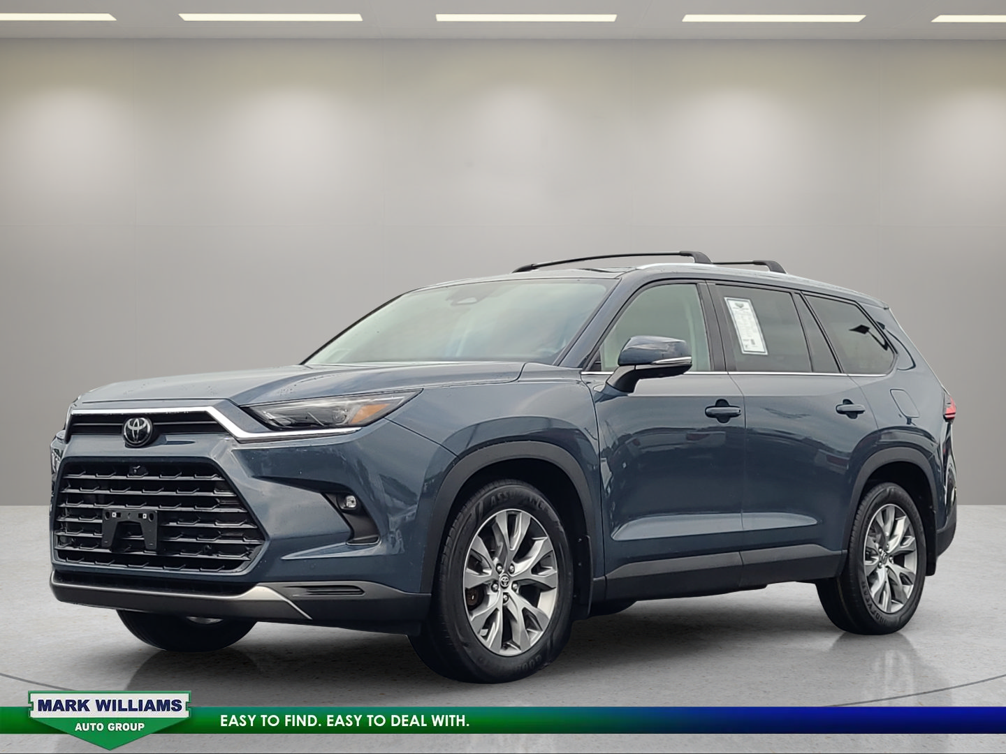 Used 2024 Toyota Grand Highlander AWD image 8